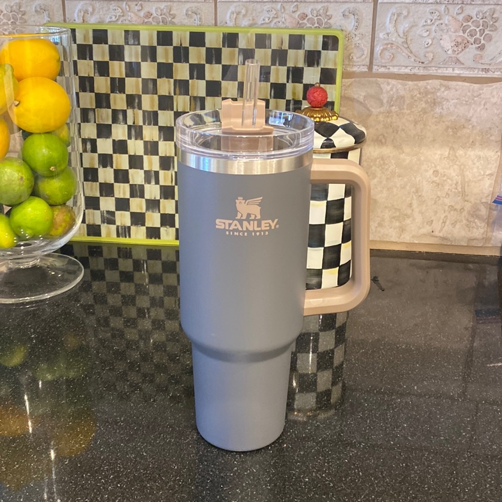 Stanley Cup 40oz.